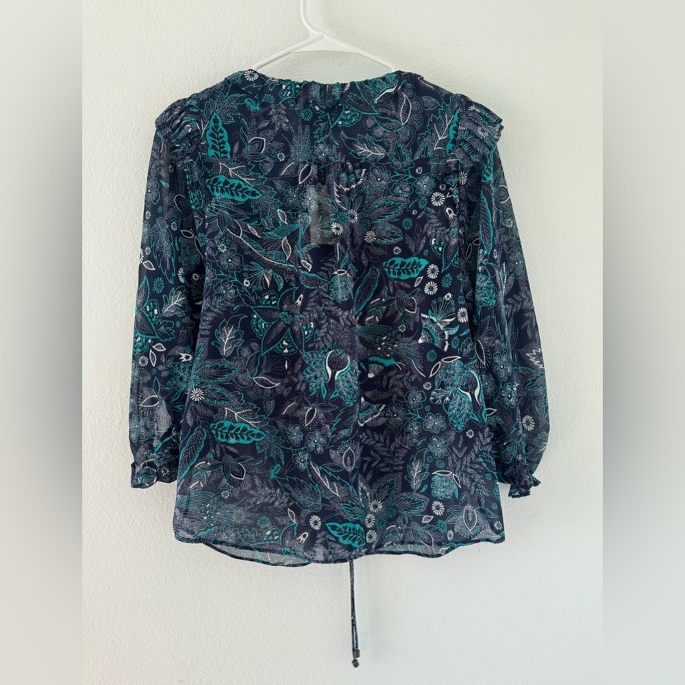 Anthropologie Haida Boho Peasant Blue Floral
Semi Sheer Blouse NWT Small - Picture 2 of 11